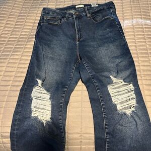 Good American Always Fits Straight Distressed Jeans